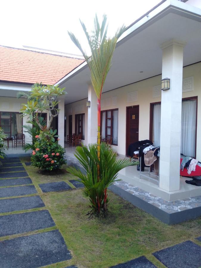 Purnama Guesthouse Canggu  Exterior photo